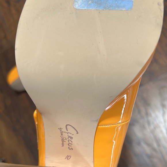 Mary Jane Khiara Shiny Bright Orange Platform Patent Leather Block Heels 10 - Picture 15 of 15